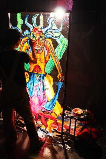 ama08.jpg